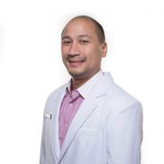 drg. Tri Ardi Mahendra, Sp. Pros