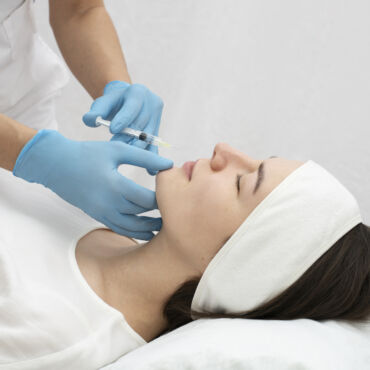 Regenerative Biostimulator: Solusi Kulit Lebih Muda & Kencang yang Direkomendasikan dr. Gaby