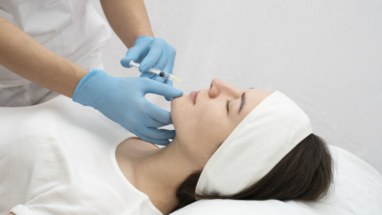 Regenerative Biostimulator: Solusi Kulit Lebih Muda & Kencang yang Direkomendasikan dr. Gaby